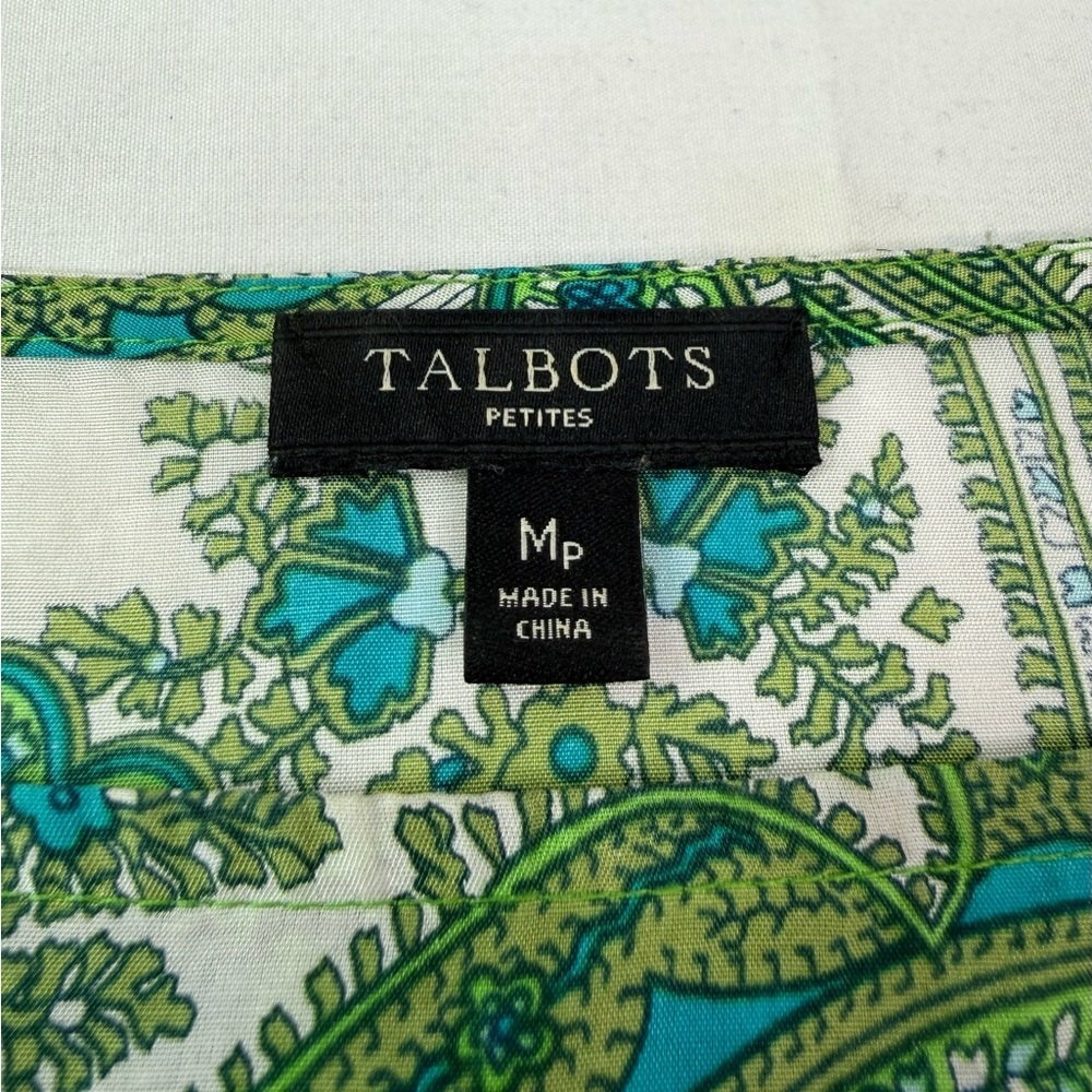 Talbots Silk Paisley Green White Pullover Blouse Short Sleeve Size MP - Picture 5 of 8